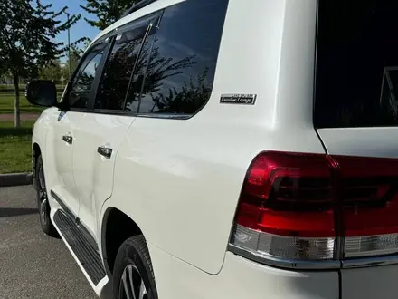 Toyota Land Cruiser 2018 года за 36 500 000 тг. в Астана – фото 2