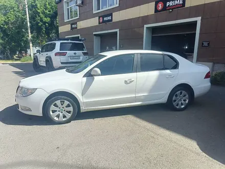 Skoda Superb 2013 года за 3 700 000 тг. в Караганда – фото 5