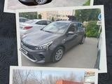 Kia Rio 2021 года за 7 200 000 тг. в Уральск – фото 2