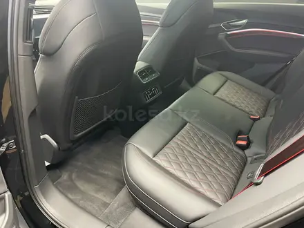 Audi Q8 e-tron 2023 года за 45 150 000 тг. в Алматы – фото 11