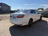 Toyota Camry 2018 годаүшін11 300 000 тг. в Уральск – фото 2