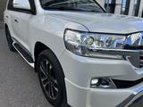 Toyota Land Cruiser 2021 годаүшін30 500 000 тг. в Усть-Каменогорск – фото 2
