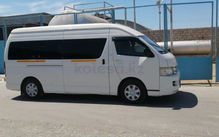 Toyota  Hiace 2010 года за 9 000 000 тг. в Актау