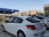 Chevrolet Cruze 2015 года за 5 700 000 тг. в Петропавловск – фото 2
