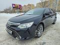 Toyota Camry 2015 года за 11 200 000 тг. в Актобе