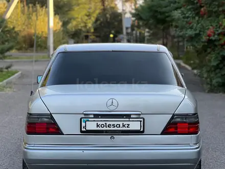 Mercedes-Benz E 280 1993 года за 3 200 000 тг. в Алматы – фото 11