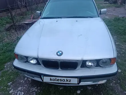 BMW 525 1994 года за 1 800 000 тг. в Шымкент – фото 2