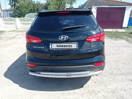 Hyundai Santa Fe 2012 года за 10 000 000 тг. в Астана – фото 2