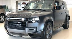 Land Rover Defender 2023 года за 95 500 000 тг. в Алматы