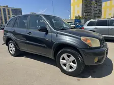Toyota RAV4, 2005