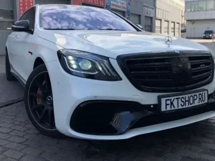 Решётка радиатора, чёрный глянец на W222 Mercedes, S500, S63amg за 205 000 тг. в Астана – фото 2