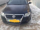 Volkswagen Passat 2006 года за 2 400 000 тг. в Актобе – фото 2