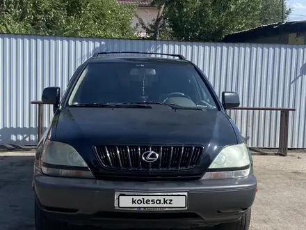 Lexus RX 300 2001 года за 5 600 000 тг. в Алматы – фото 2