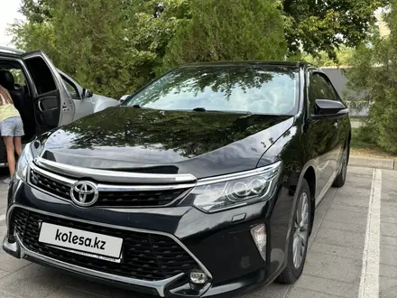 Toyota Camry 2017 года за 12 700 000 тг. в Шымкент – фото 31