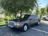 Mercedes-Benz E 220 1993 годаfor1 850 000 тг. в Туркестан – фото 2