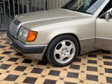 Mercedes-Benz E 280 1993 годаүшін4 200 000 тг. в Шымкент – фото 3