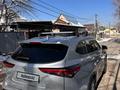 Toyota Highlander 2021 года за 27 000 000 тг. в Алматы – фото 4