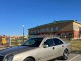 Mercedes-Benz E 230 1995 годаүшін1 800 000 тг. в Атырау – фото 2