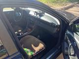 Mercedes-Benz C 200 2001 года за 2 500 000 тг. в Караганда – фото 4