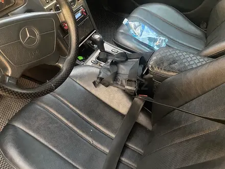 Mercedes-Benz E 280 1996 года за 3 000 000 тг. в Астана – фото 3