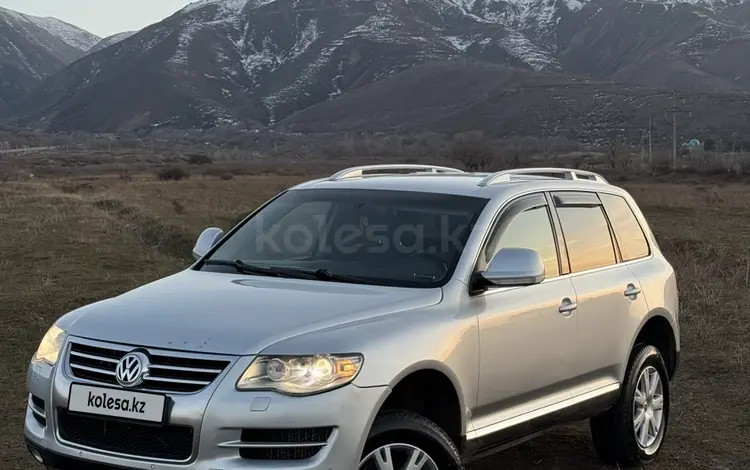 Volkswagen Touareg 2008 годаүшін7 850 000 тг. в Астана