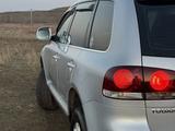 Volkswagen Touareg 2008 года за 7 850 000 тг. в Астана – фото 5