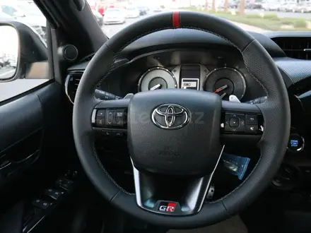 Toyota Hilux 2024 года за 25 900 000 тг. в Алматы – фото 10