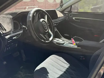 Hyundai Sonata 2020 года за 9 900 000 тг. в Караганда – фото 7
