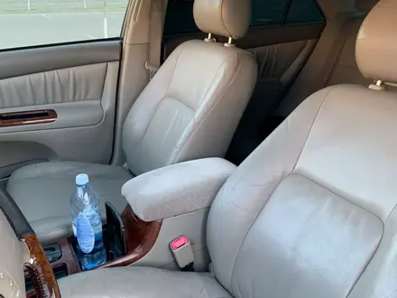 Toyota Camry 2005 года за 5 500 000 тг. в Астана – фото 17