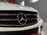 Mercedes-Benz ML 350 2013 годаүшін13 500 000 тг. в Астана – фото 3