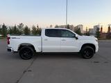 Chevrolet Silverado 2025 года за 40 000 000 тг. в Астана – фото 3