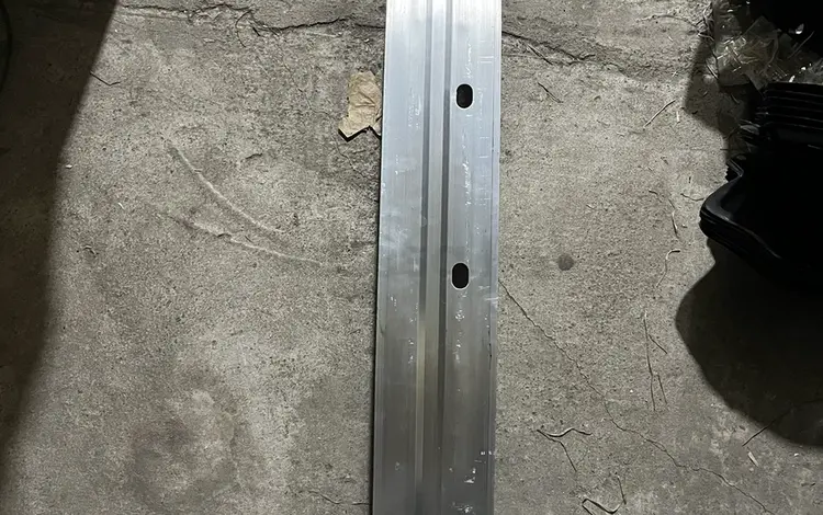 Усилитель бампера Toyota Camry 70/75 за 27 000 тг. в Алматы