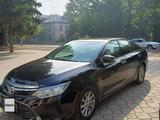 Toyota Camry 2017 годаүшін9 100 000 тг. в Усть-Каменогорск – фото 2