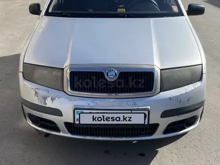 Skoda Fabia 2006 года за 1 600 000 тг. в Темиртау – фото 8