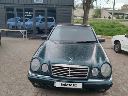 Mercedes-Benz E 280 1996 годаүшін2 600 000 тг. в Тараз – фото 2