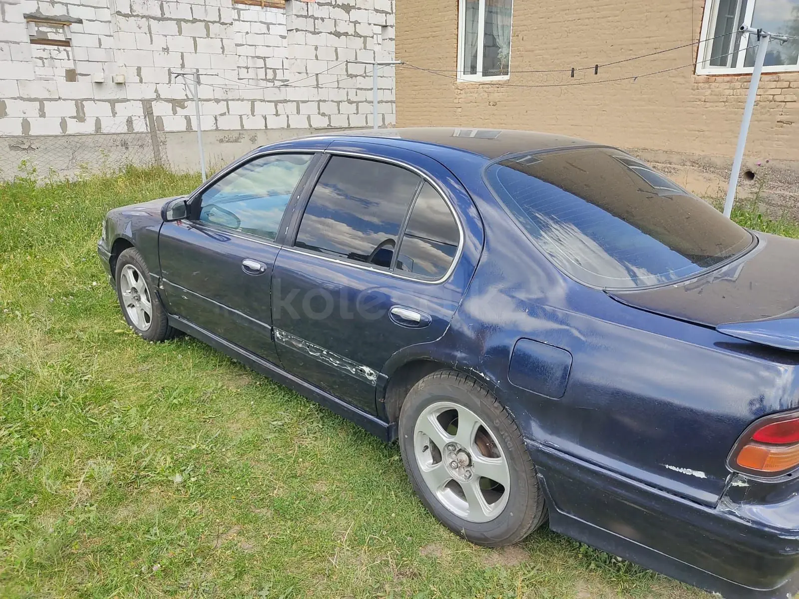 Nissan Cefiro, 1995