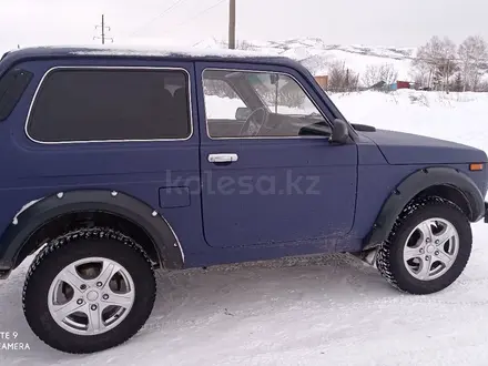 ВАЗ (Lada) Lada 2121 2001 года за 2 300 000 тг. в Усть-Каменогорск – фото 5