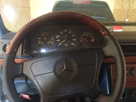 Mercedes-Benz G 300 1992 года за 9 700 000 тг. в Астана – фото 33