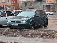 Volkswagen Golf 1998 годаүшін1 200 000 тг. в Астана