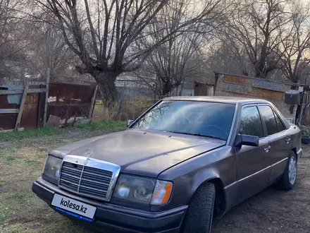 Mercedes-Benz E 230 1991 года за 1 200 000 тг. в Алматы