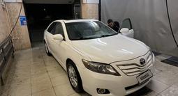 Toyota Camry 2010 года за 4 500 000 тг. в Атырау – фото 3