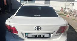 Toyota Avensis 2010 года за 6 500 000 тг. в Алматы – фото 2