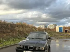 BMW 525