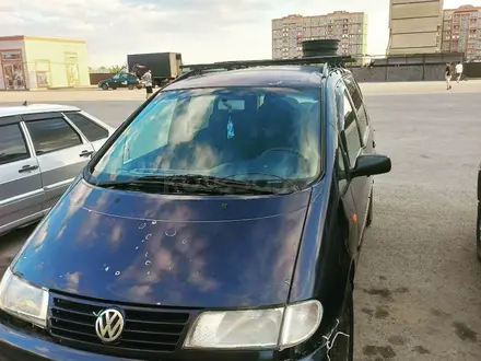 Volkswagen Sharan 1999 годаүшін1 400 000 тг. в Актобе – фото 30