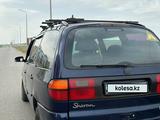 Volkswagen Sharan 1999 годаүшін1 400 000 тг. в Актобе