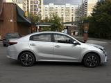 Kia Rio 2021 года за 5 850 000 тг. в Астана – фото 2