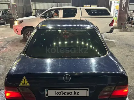 Mercedes-Benz E 280 1996 года за 2 600 000 тг. в Шымкент – фото 7