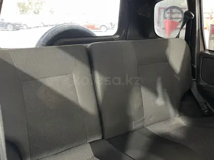 Chevrolet Niva 2014 года за 2 850 000 тг. в Павлодар – фото 14
