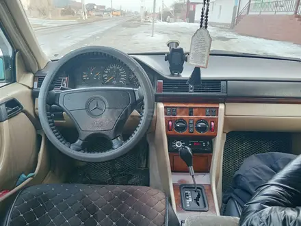 Mercedes-Benz E 280 1994 года за 3 100 000 тг. в Кордай – фото 7