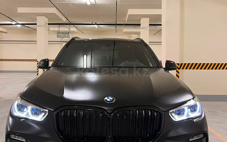 BMW X5 2021 года за 43 000 000 тг. в Алматы